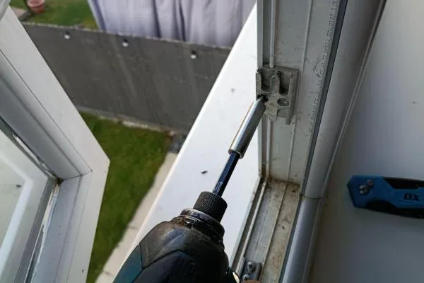Keeo getting refited as part of a uPVC window repair job in Earls Barton