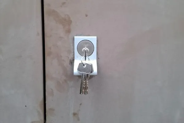 Commercial locksmith in Stanwick for business door lock