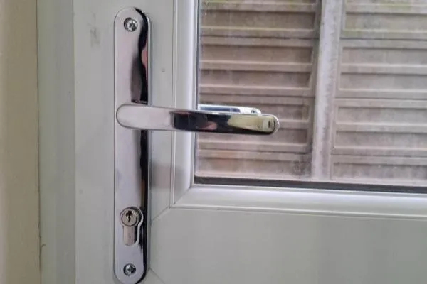 Door repair in Great Harrowden