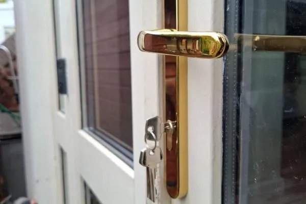 Locksmith services in Stanwick for uPVC door locks