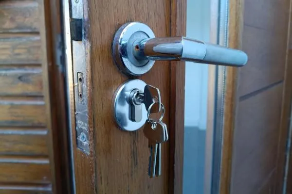Lock fitting in Ringstead on a wooden door