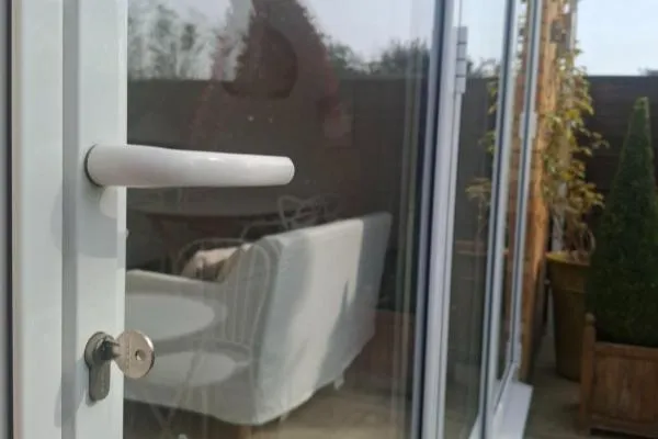 Bifold door repair